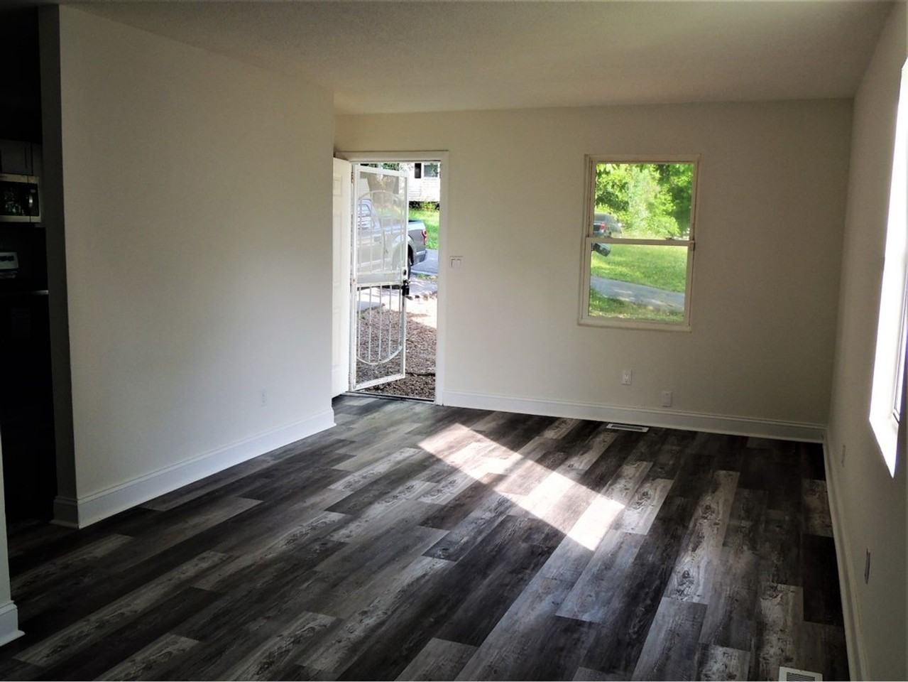 738 Sylvan Ave - Photo 3 of 20