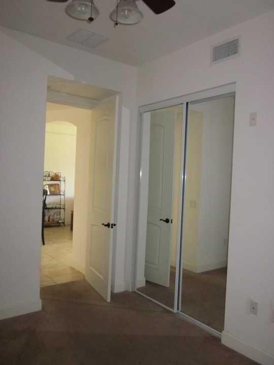 1320 Nw 3rd Ave - Photo 6 of 10