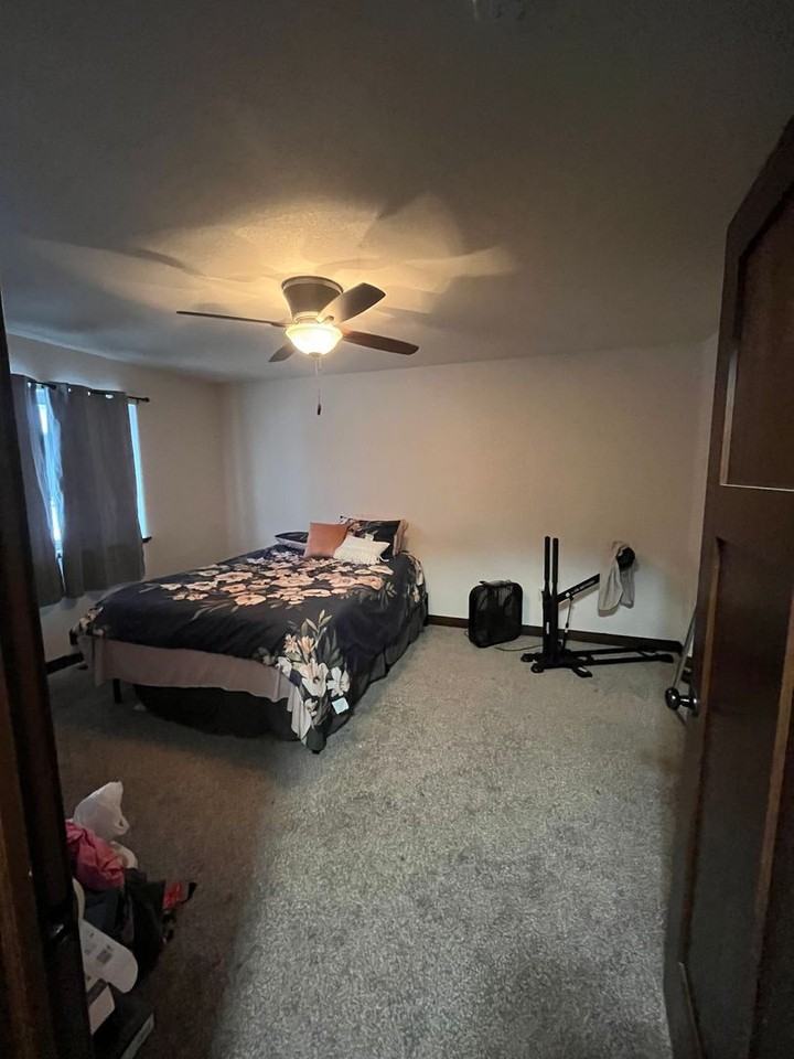 4964 Waylon St - Photo 4 of 7