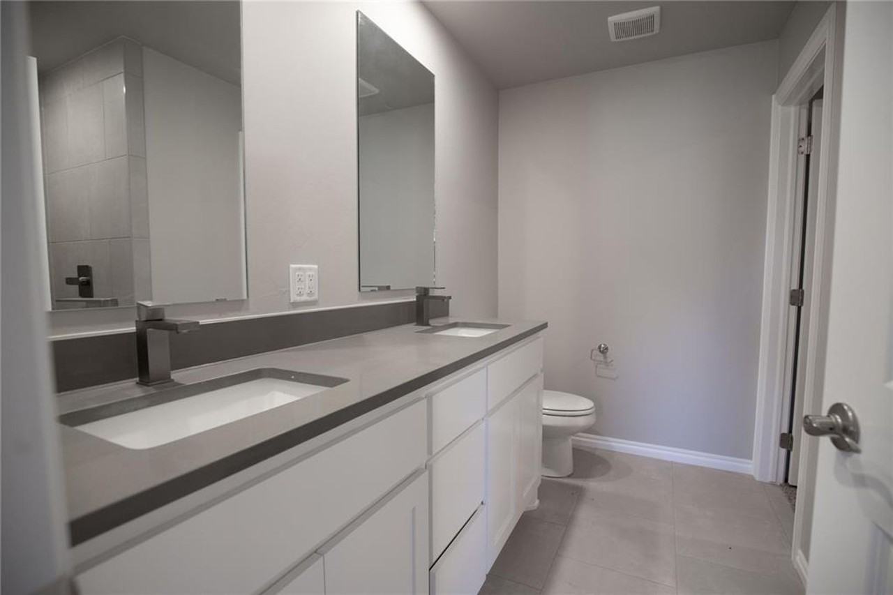 3923 Lleyton Dr - Photo 5 of 13