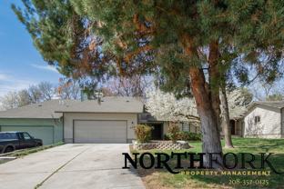 405 Moraine Pl - Photo 1 of 1