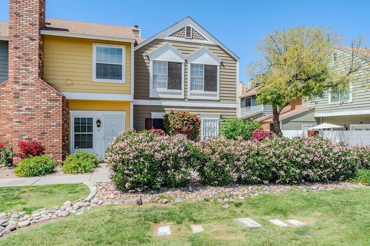 1970 N Hartford St #5