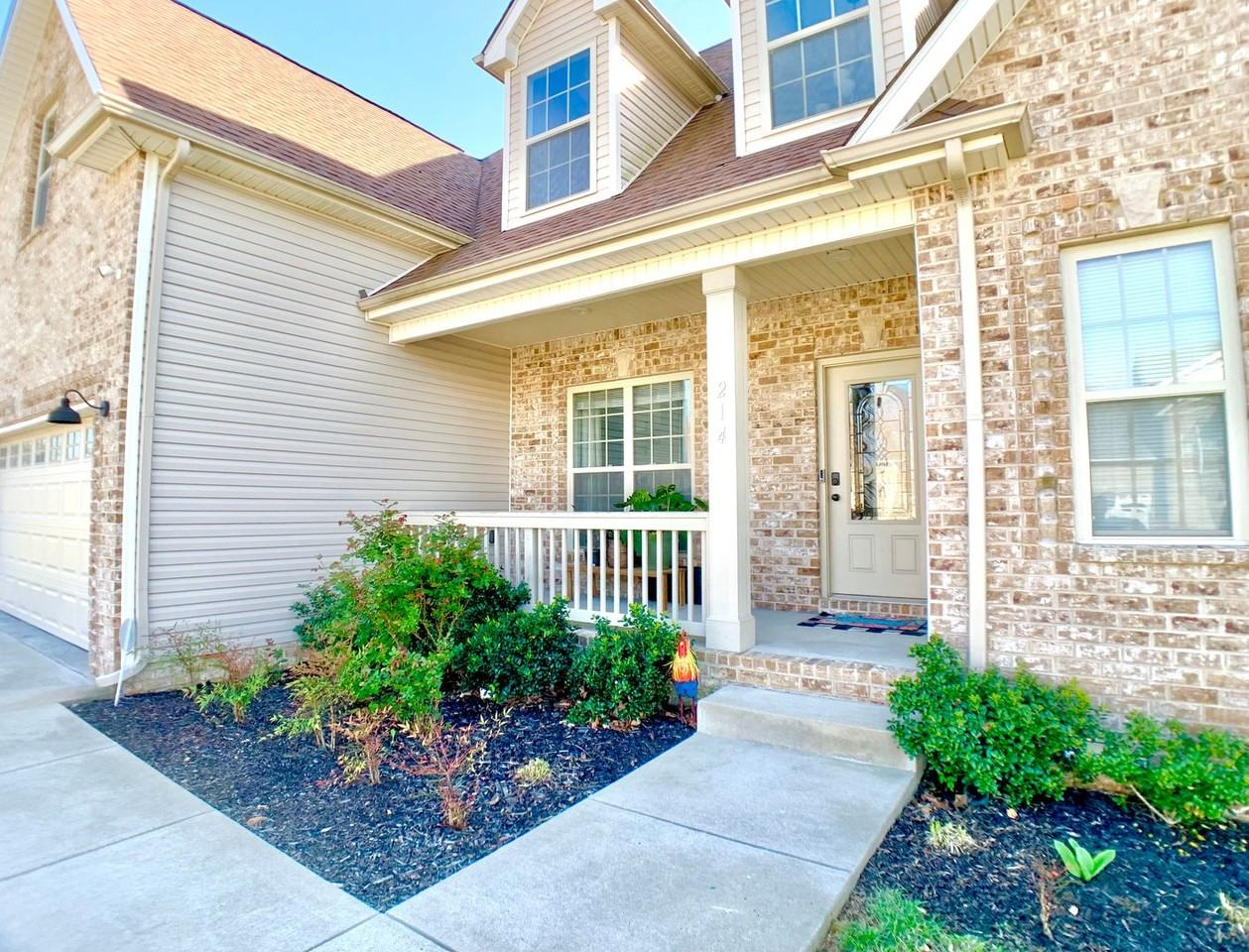 214 Penelope Ln - Photo 2 of 42