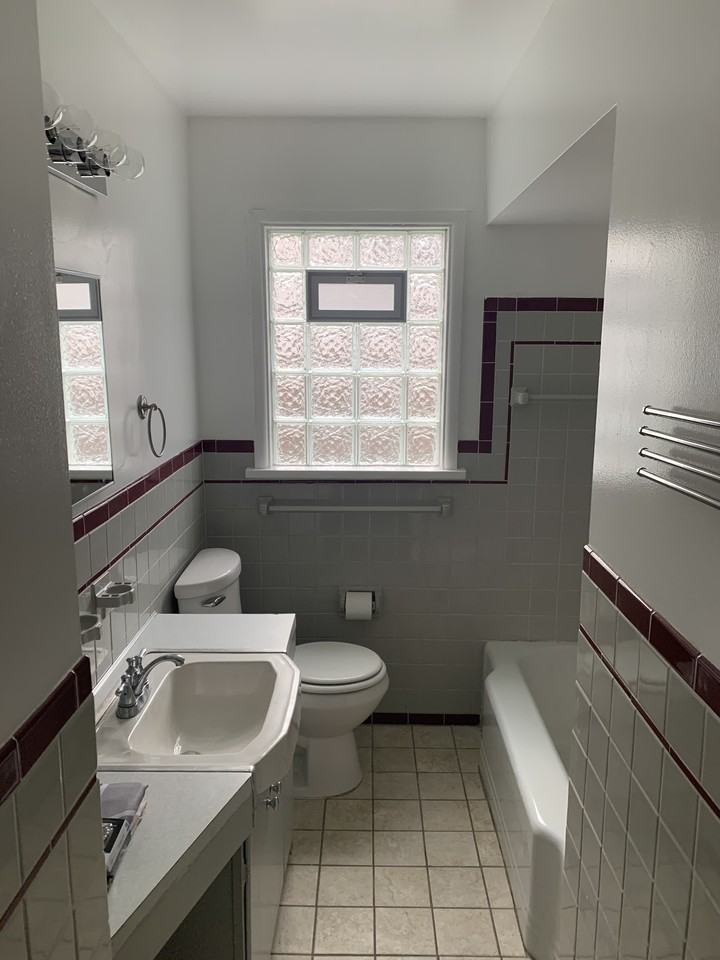 200 Bonnett St Sw #204 - Photo 3 of 4