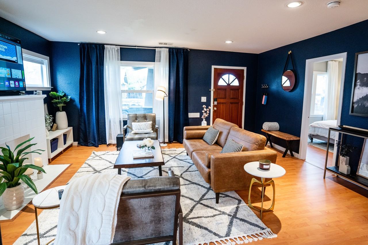 3132 U St #NA - Photo 3 of 19