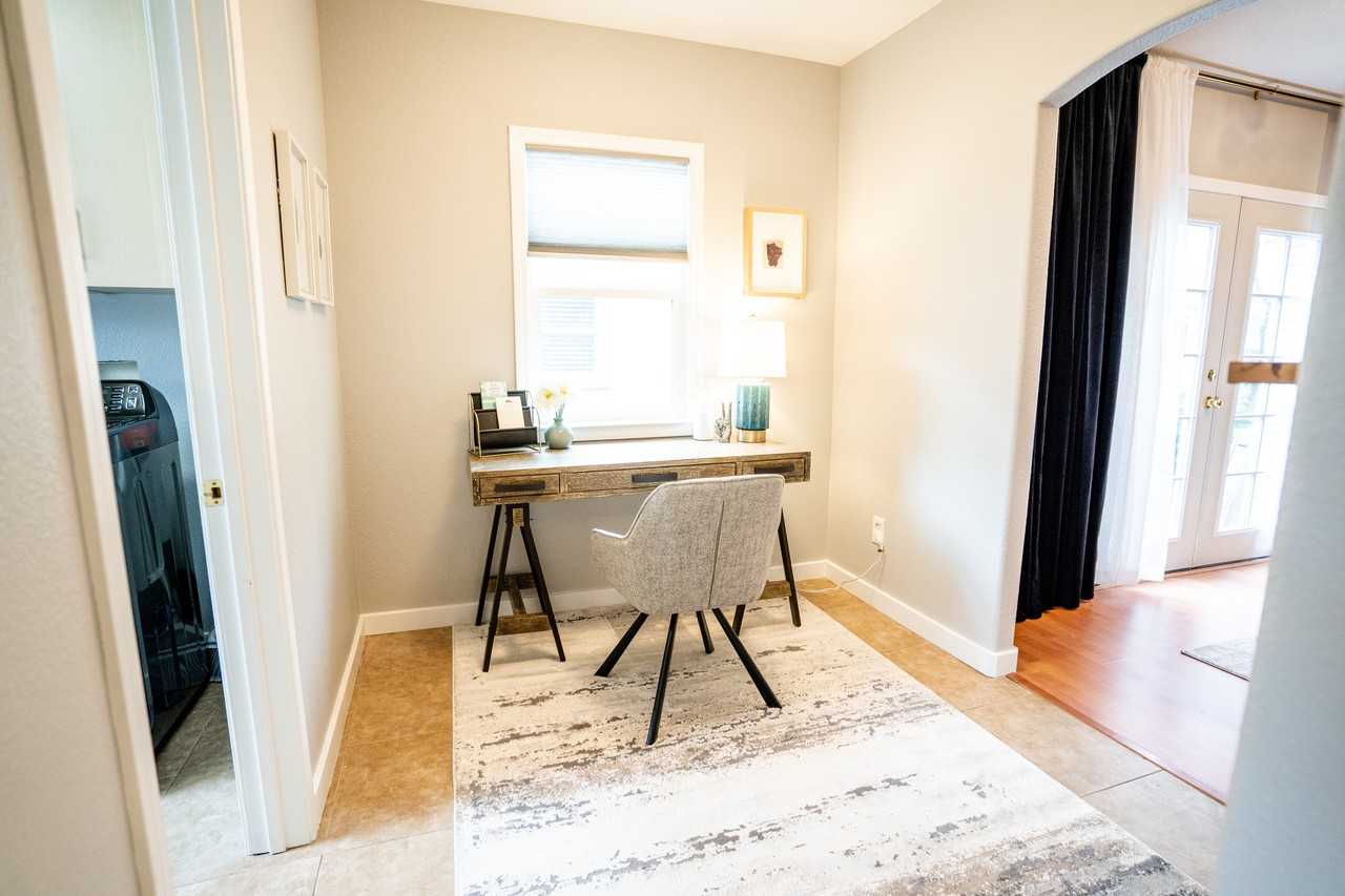 3132 U St #NA - Photo 7 of 19