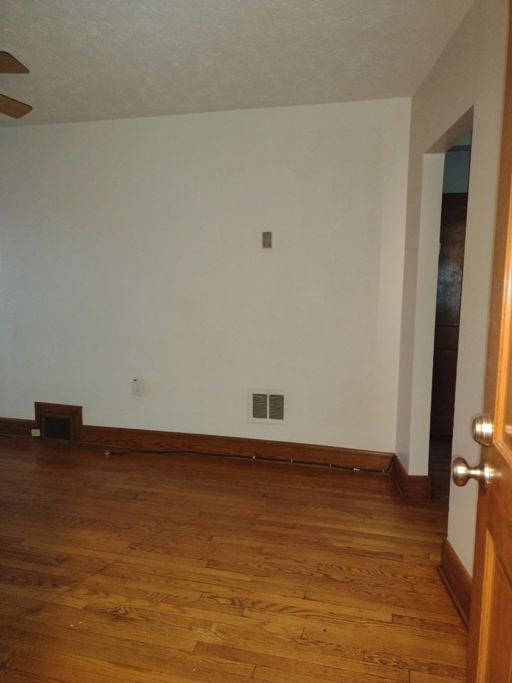 1407 Filbert St #NA - Photo 2 of 21