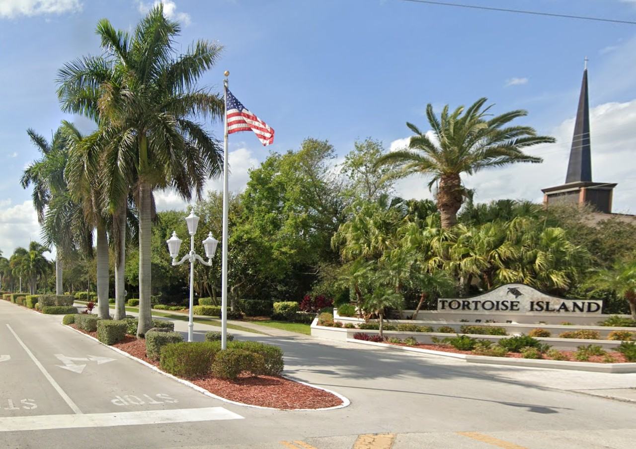 317 Lanternback Island Dr #NA - Photo 5 of 32