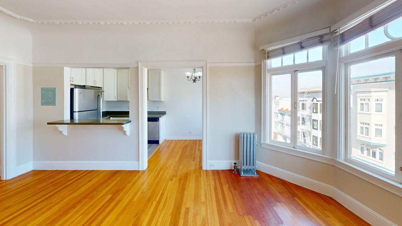 2975 Van Ness Avenue - Photo 4 of 14