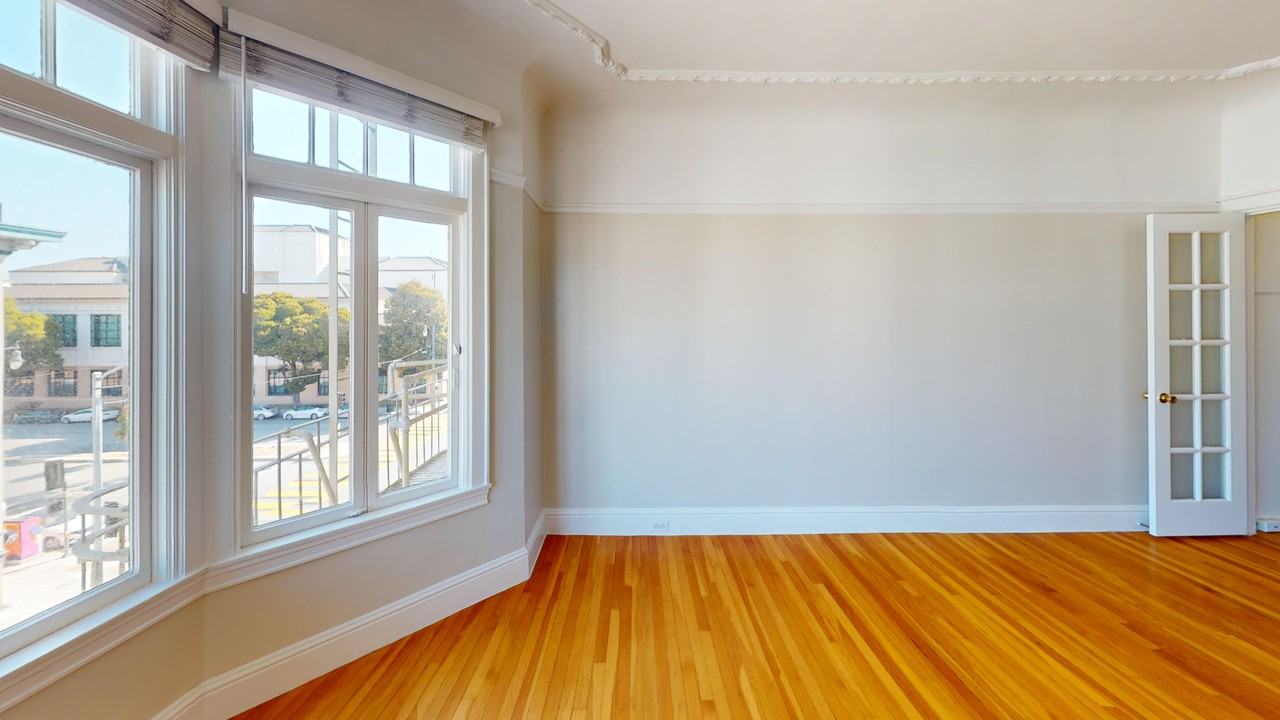 2975 Van Ness Avenue - Photo 5 of 14