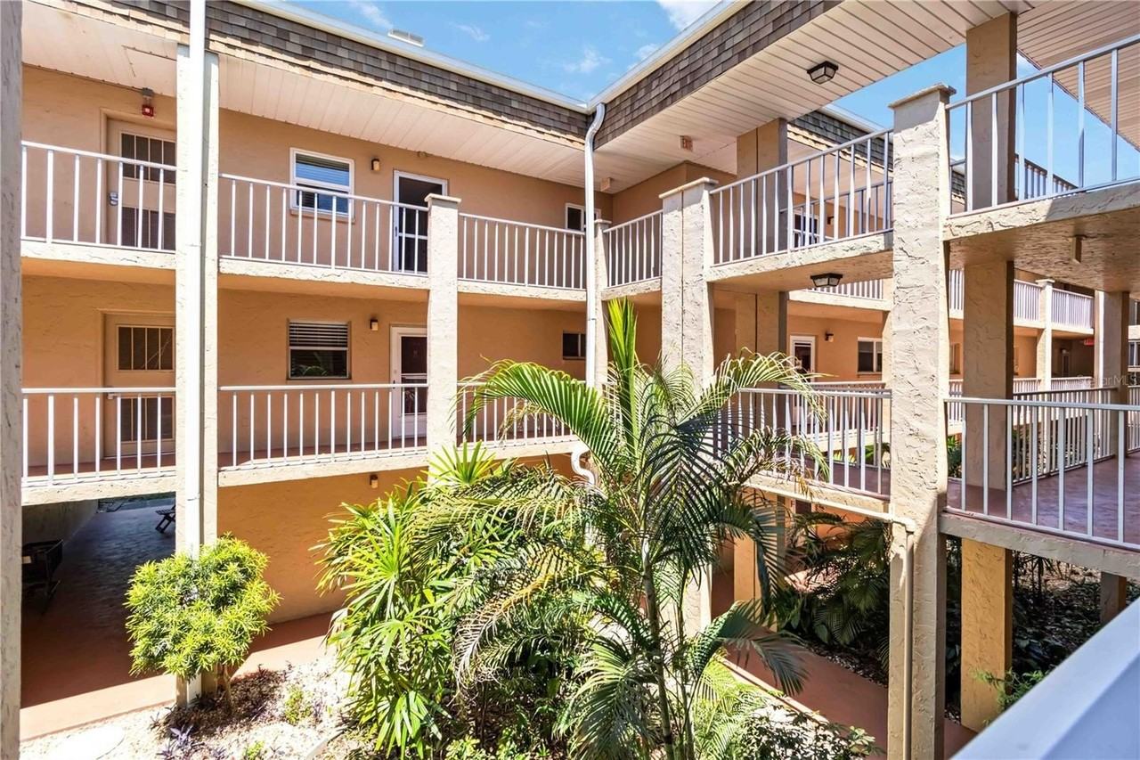 1540 Glen Oaks Dr E #B225 - Photo 7 of 33