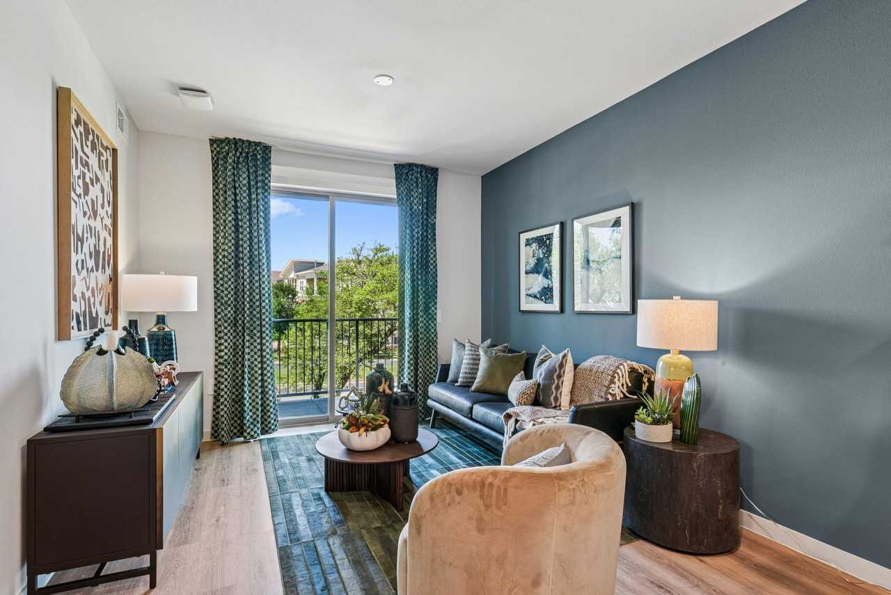 The Ridge at Lakeline - Photo 3 of 19