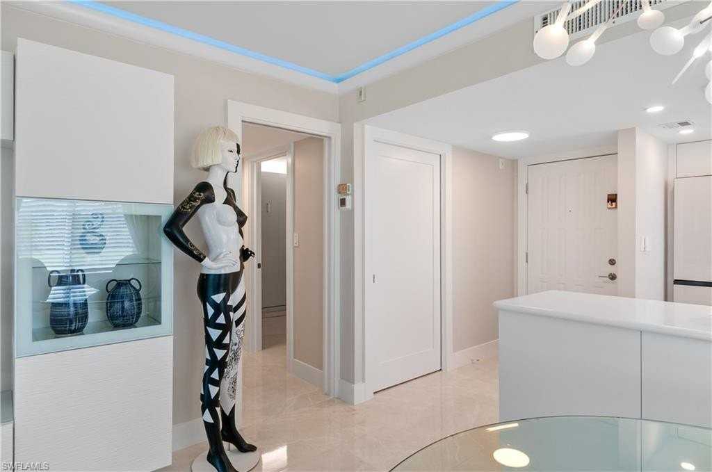 9 High Point Cir N #101 - Photo 5 of 47