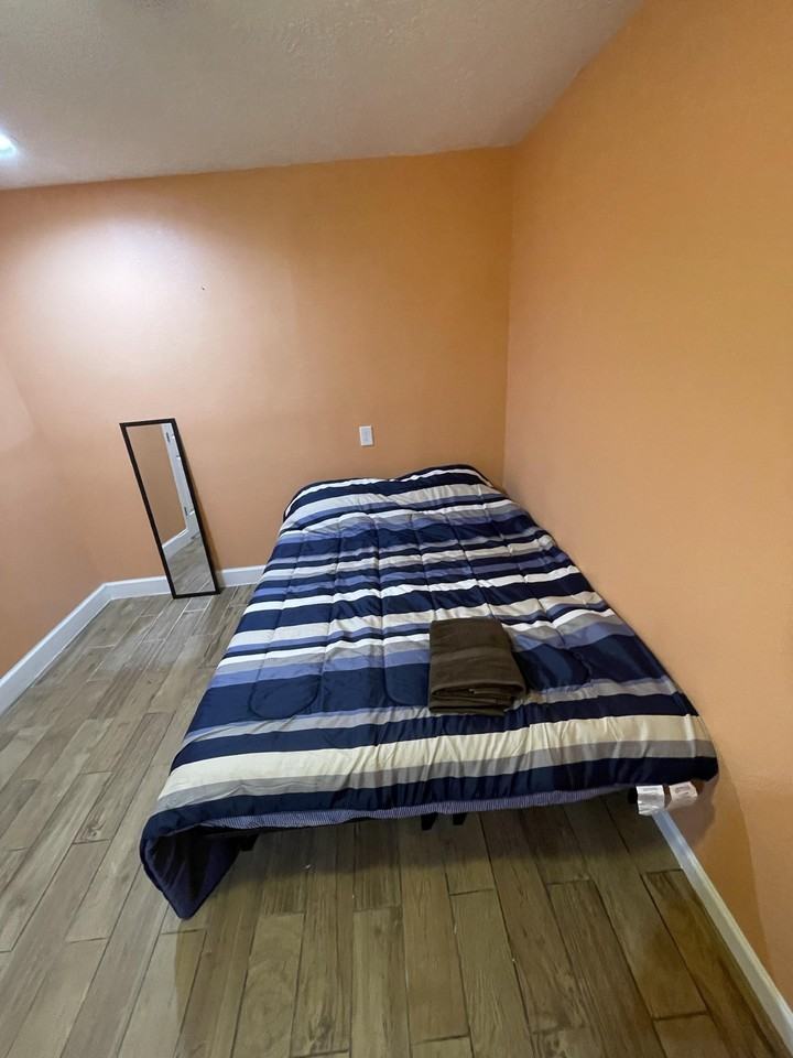 Shadow Crest St - Photo 5 of 6