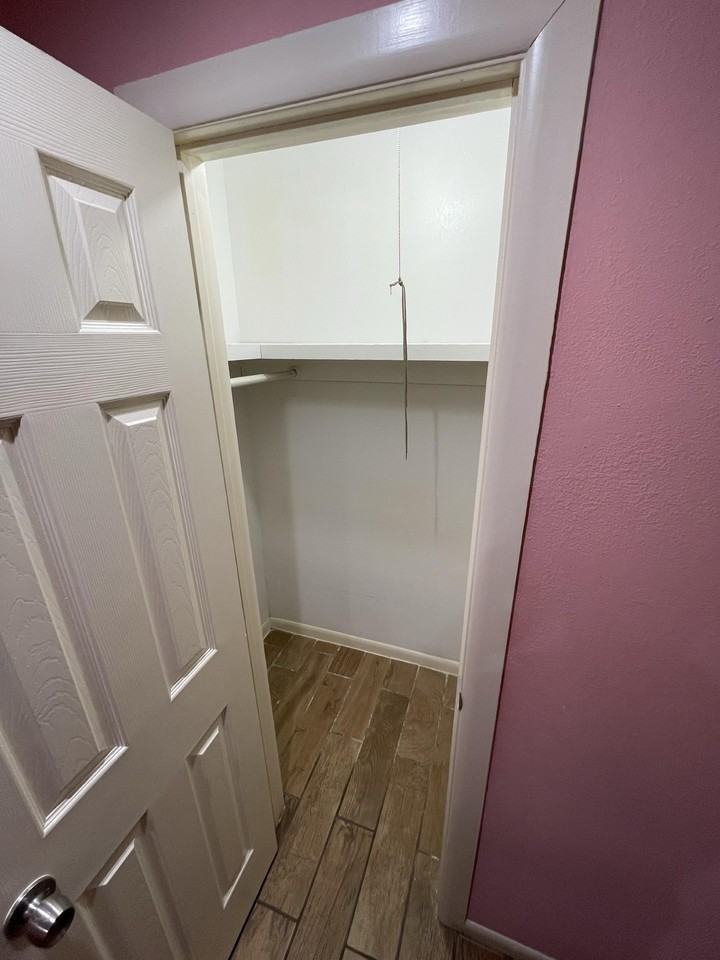 Shadow Crest St - Photo 6 of 6