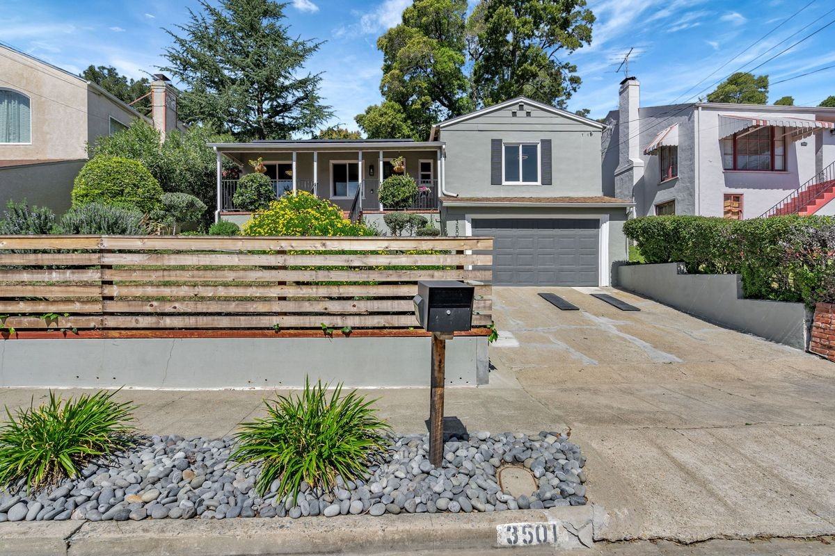 3501 Mirasol Ave - Photo 3 of 33