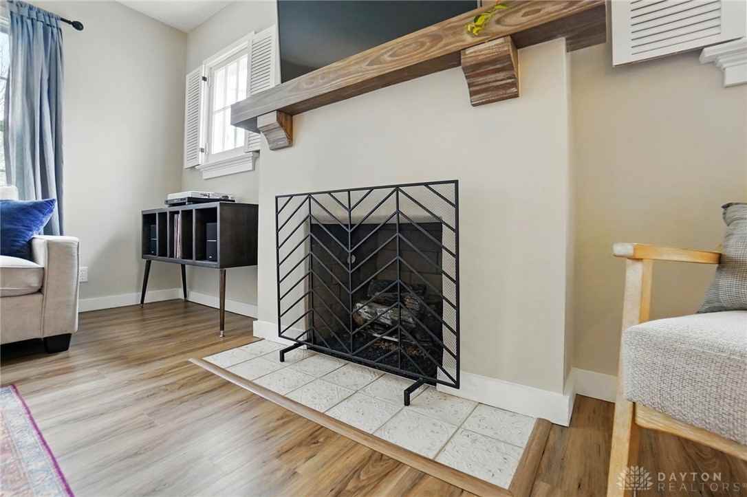 311 Wonderly Ave - Photo 5 of 32