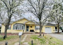 213 Ship Ave - Photo 1 of 1