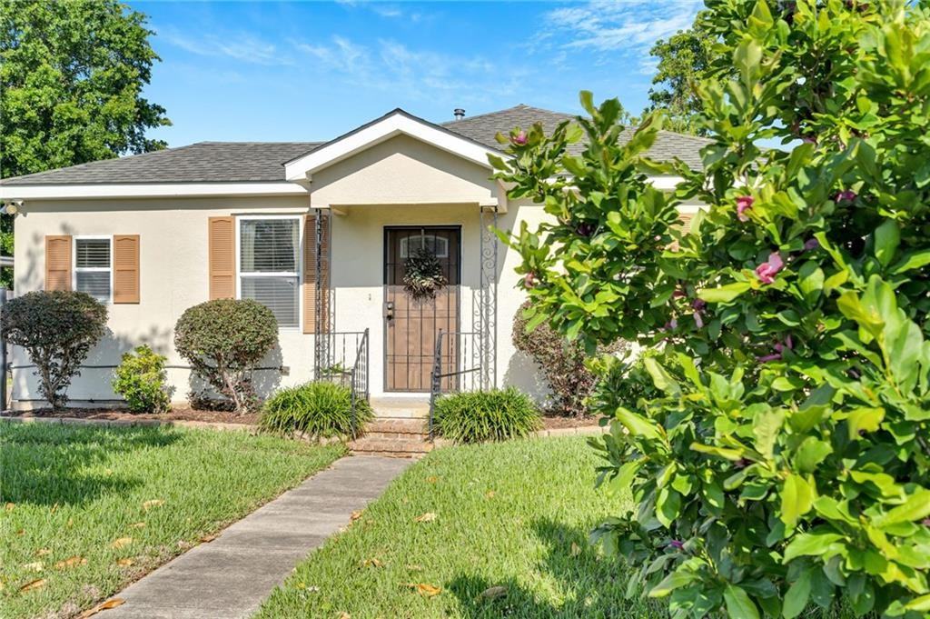 5227 Wickfield Dr - Photo 2 of 19