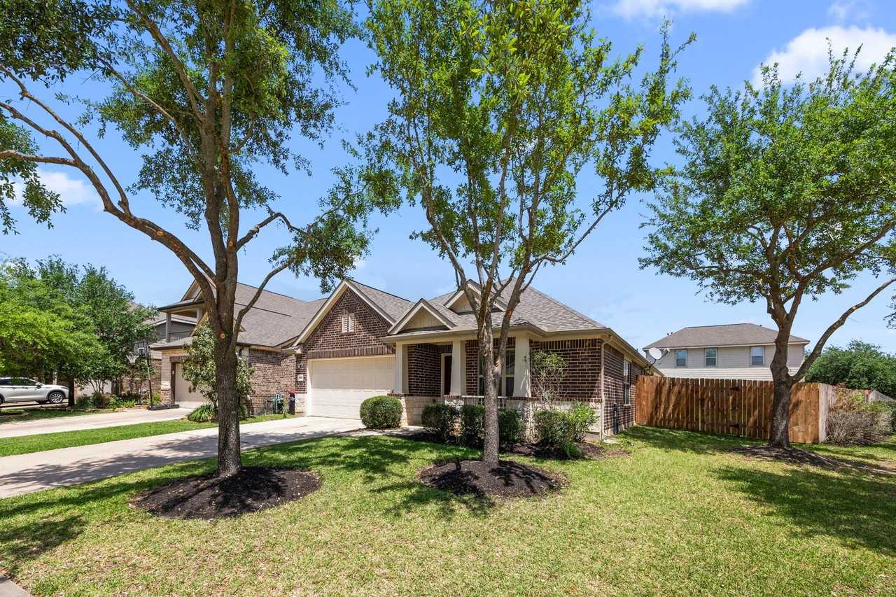 16602 White Hyacinth Ct - Photo 4 of 27