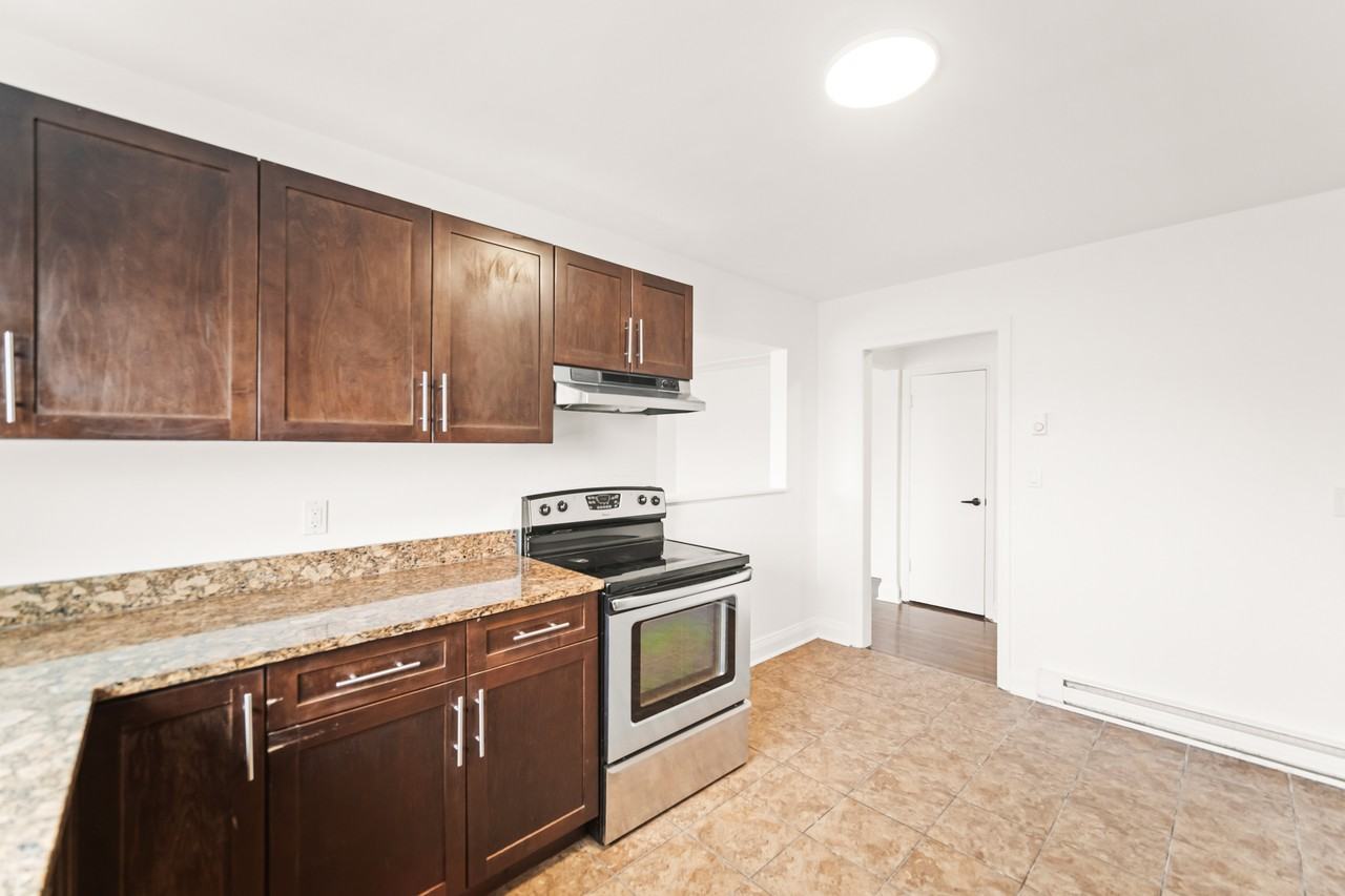 178 Machray Avenue - Photo 7 of 16