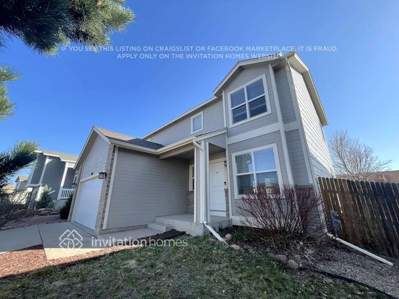 7146 Grand Prairie Dr - Photo 2 of 21