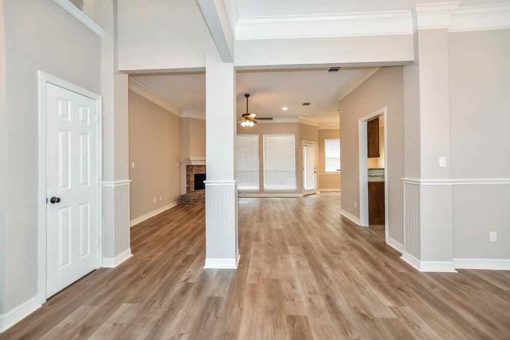 106 Stanford - Photo 6 of 16