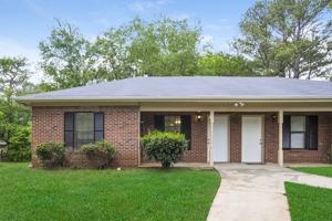 featured image of 318 Freeport Dr