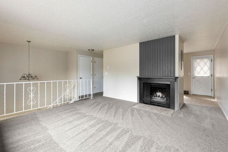 203 Se 176th Pl - Photo 2 of 22