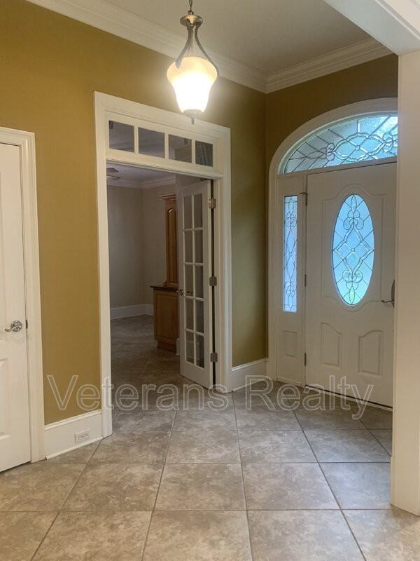 24415 Oak Island Dr - Photo 7 of 50