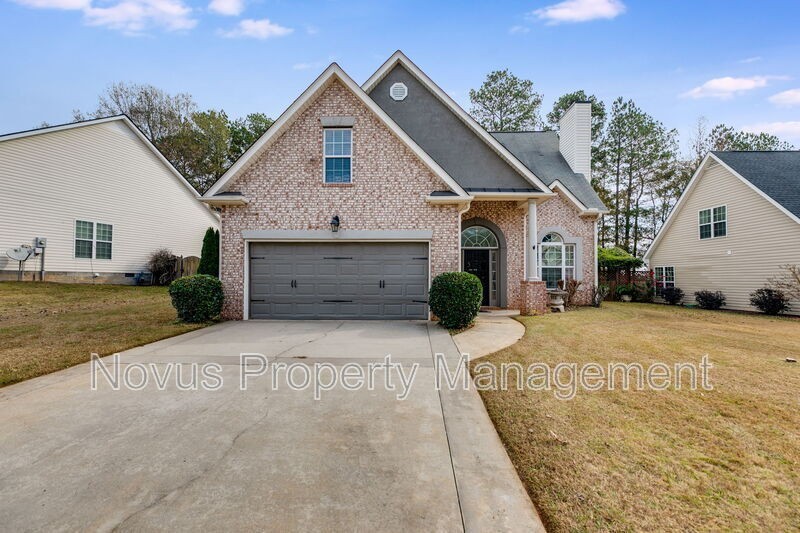 109 Garden Walk - Photo 2 of 19