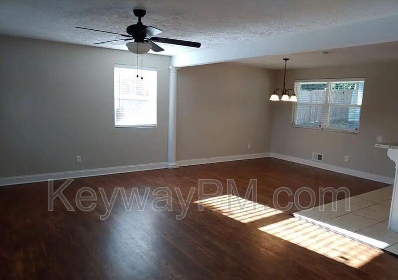 3522 Richmond Hill Rd - Photo 3 of 15