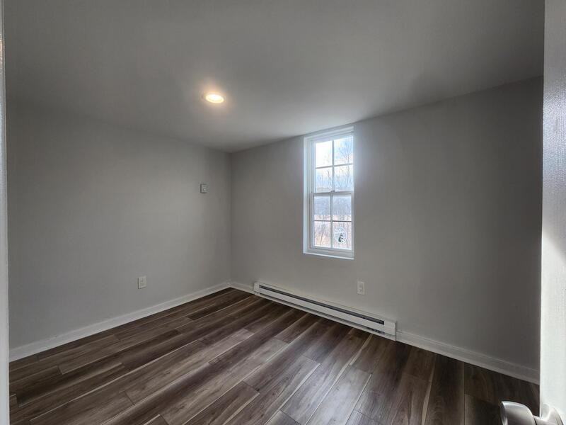 251 Samsonville Road - Photo 4 of 10