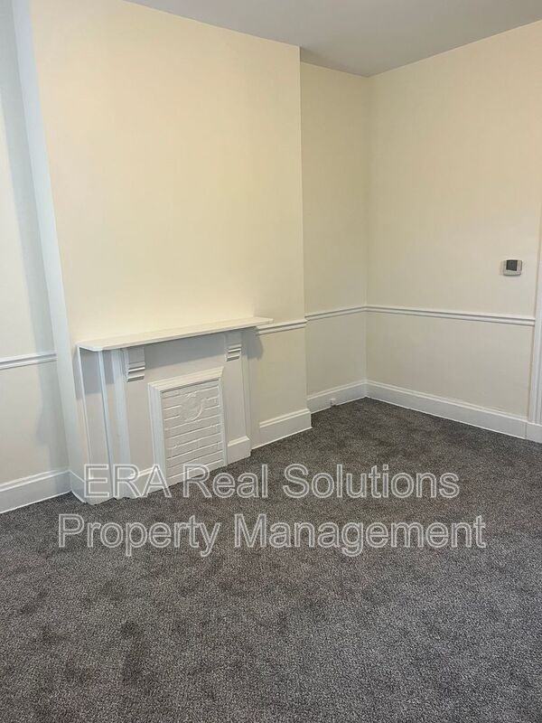 2266 Loth St - Photo 2 of 22