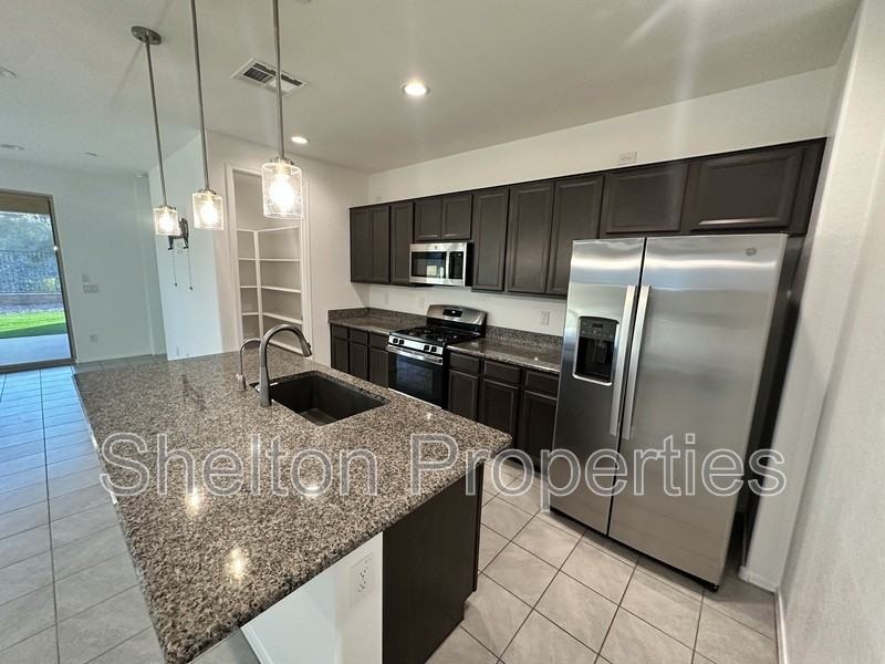 13273 W Crimson Ter - Photo 2 of 28