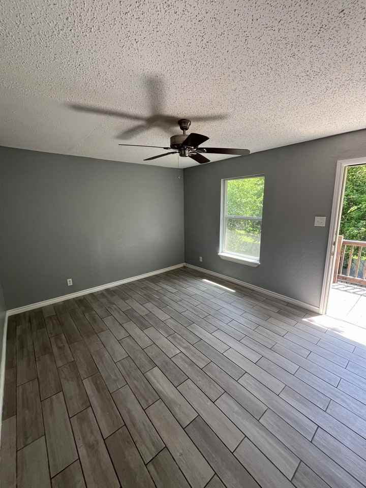 536 South 54th Street - Photo 5 of 18