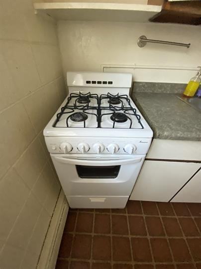 800 W Church St - Photo 3 of 40