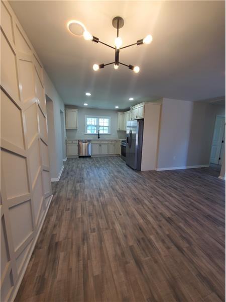 1202 Love St - Photo 3 of 13