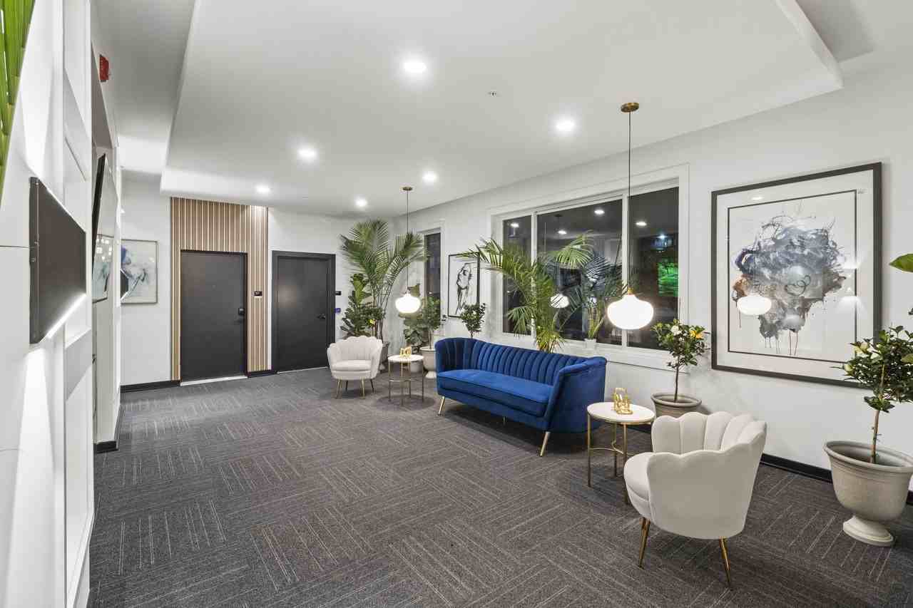 2626 Trenton Avenue - Photo 2 of 50