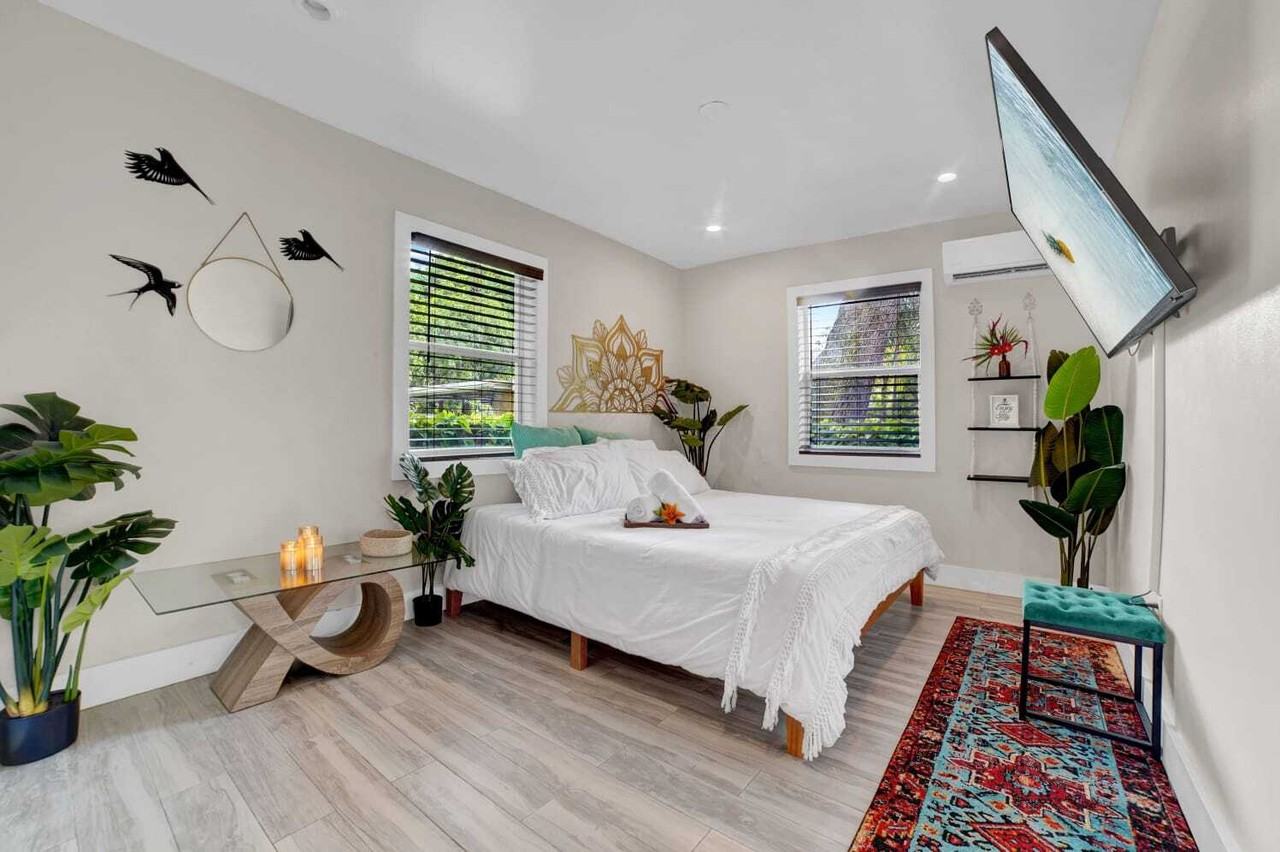 55 Northeast 59th Street - Photo 4 of 12