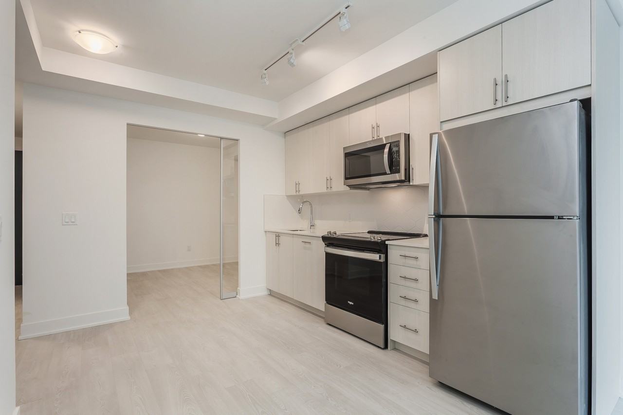 2545 Simcoe Street North #322 - Photo 7 of 24