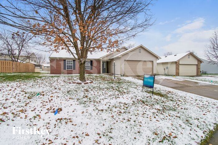 7655 Hidden Valley Ln - Photo 2 of 15