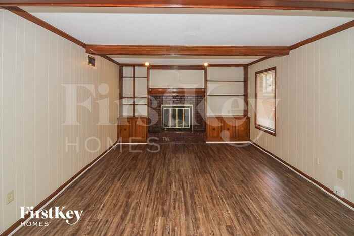 4965 Gardenwood Dr - Photo 2 of 15