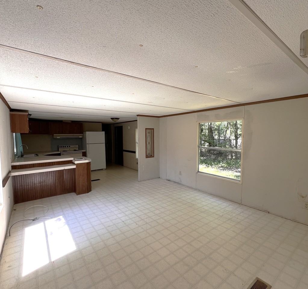 1485 Holly Grove Rd #NA - Photo 3 of 18