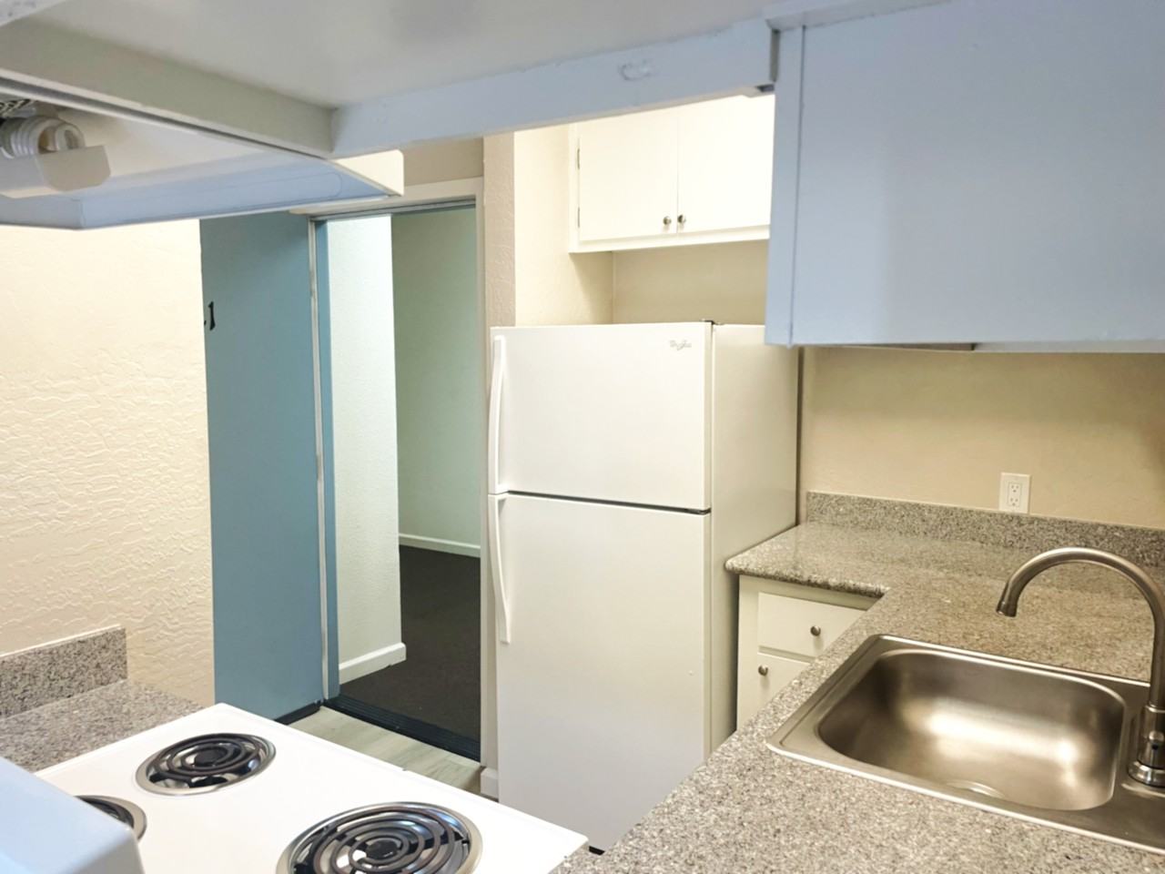 1337 N Madison St #21 - Photo 2 of 17