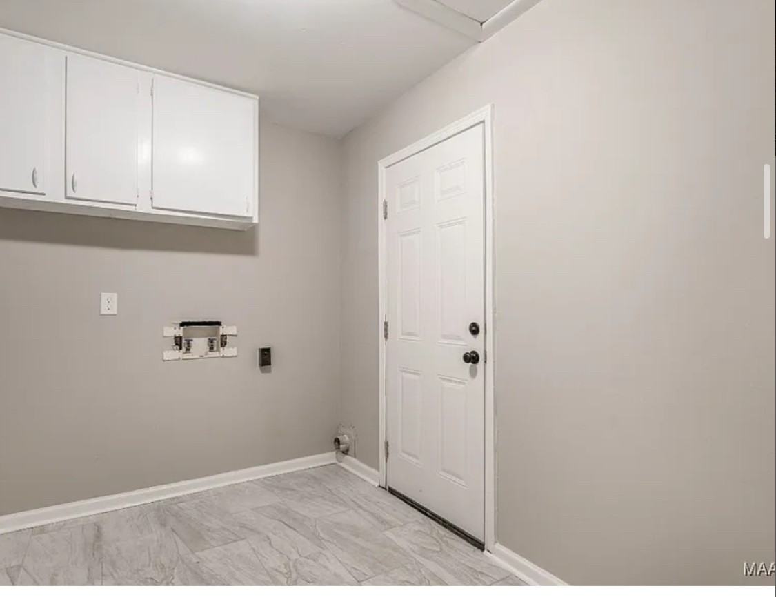 725 Queensbury Dr #NA - Photo 6 of 14