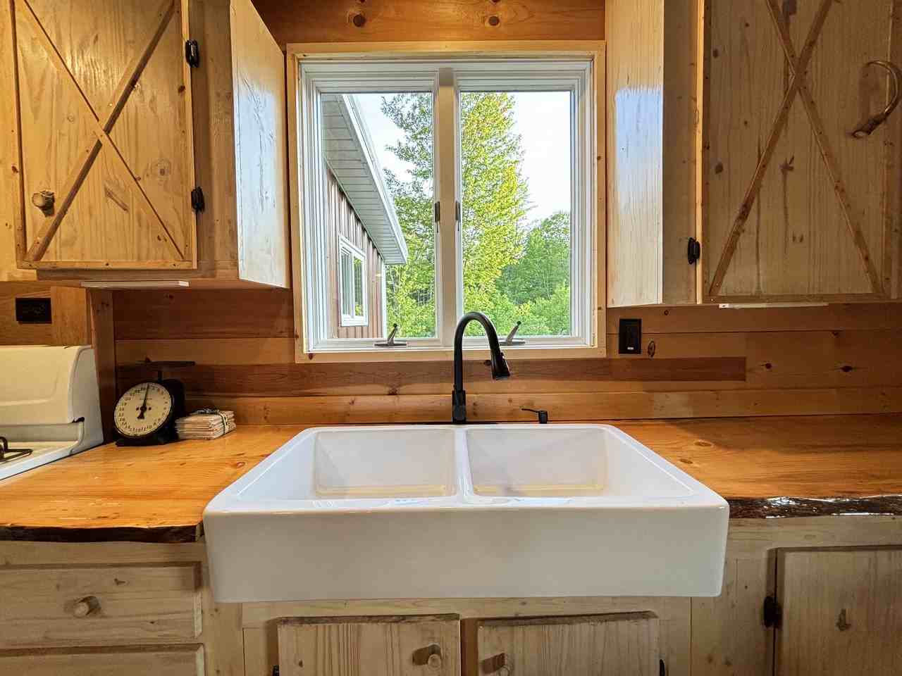 17549 Milnichol Rd #NA - Photo 6 of 19