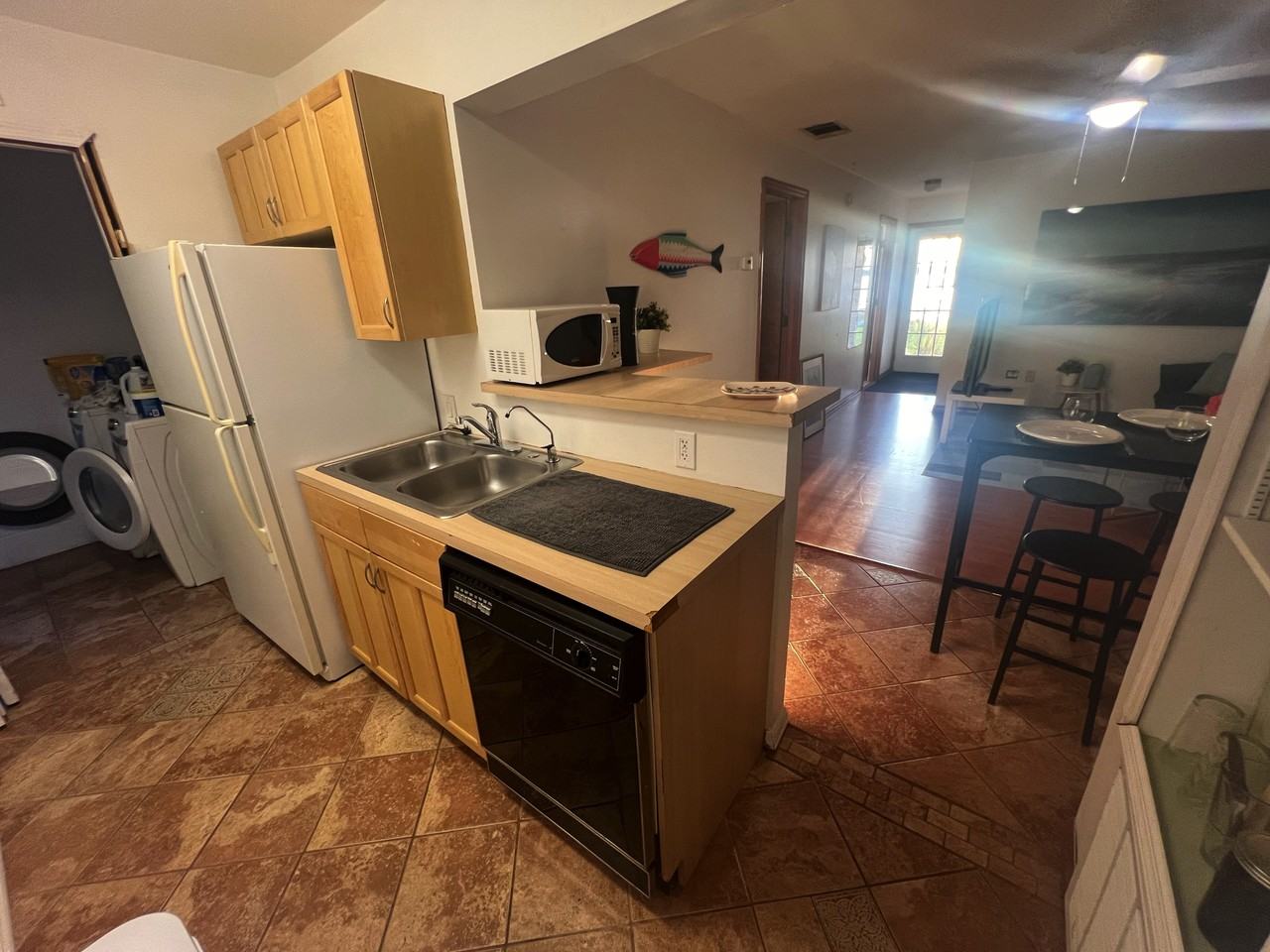 1324 Patricia St #B - Photo 2 of 19