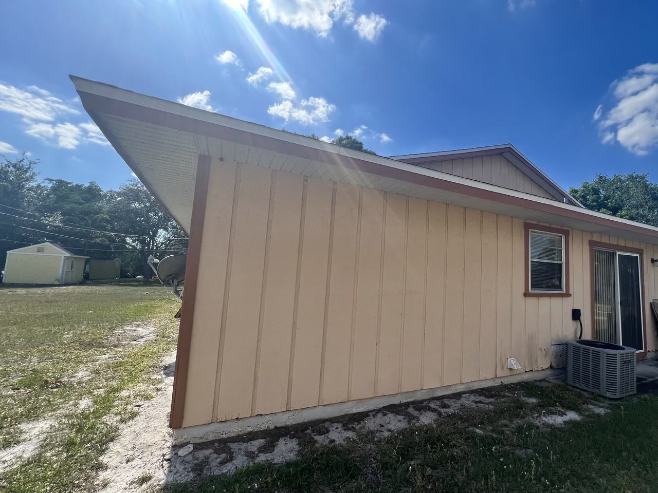 103 Admiral Cir #A - Photo 2 of 18