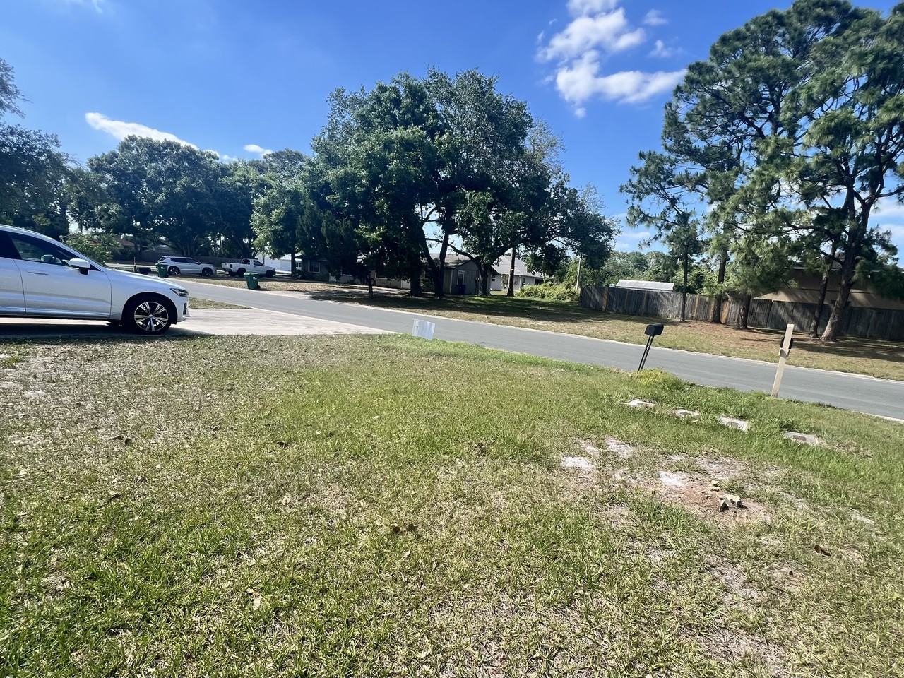 103 Admiral Cir #A - Photo 3 of 18